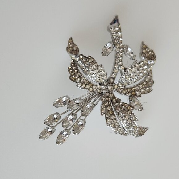 EARLY 1950 RARE VINTAGE BOUCHER FOR AVON OF BELLEVILLE RHINESTONE FLOWER BROOCH - Picture 4 of 9